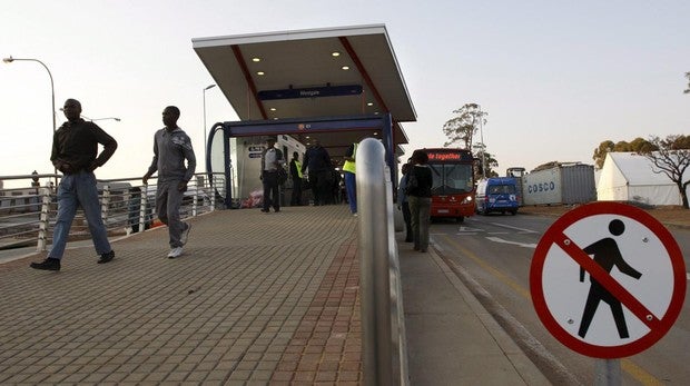 Una emboscada deja a 11 taxistas muertos en Sudáfrica