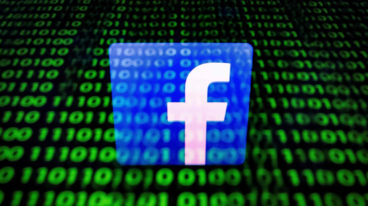Facebook desvela un plan coordinado para interferir en las elecciones legislativas de EE.UU.