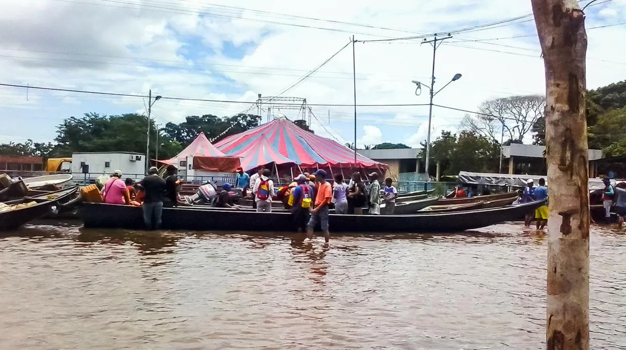 Calles inundadas en la zona fronteriza con Colombia