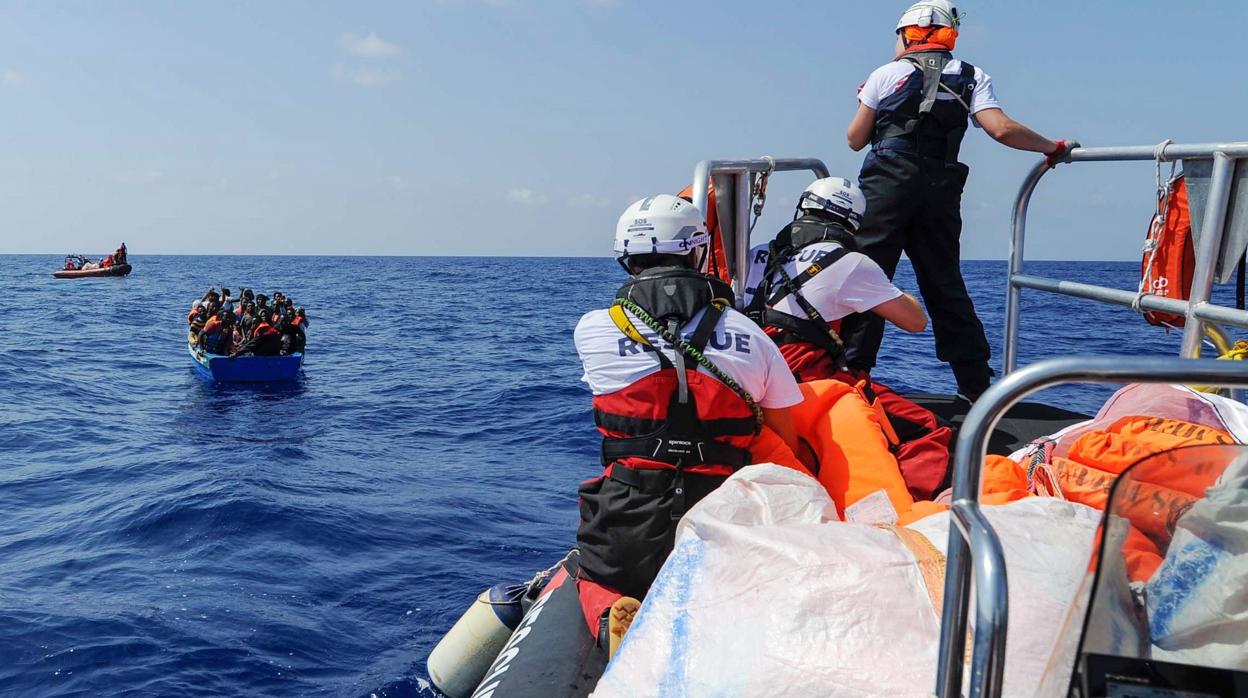 Distancia del Aquarius respecto a España