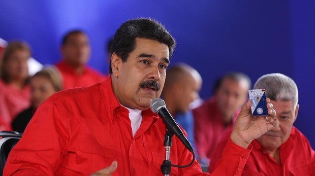 Venezuela venderá lingotes de oro para impulsar el ahorro