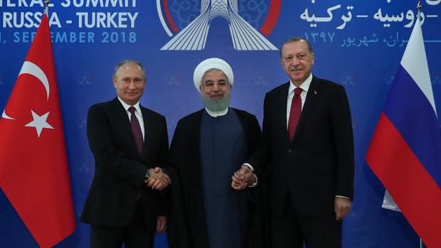 Erdogan no logra convencer a Putin y Rohani para impedir la ofensiva siria sobre Idlib