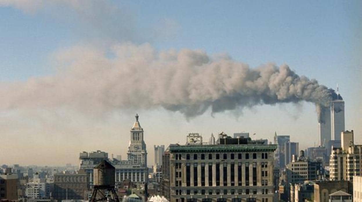Las Torres Gemelas tras el atentado del 11 de septiembre de 2001 en Nueva York