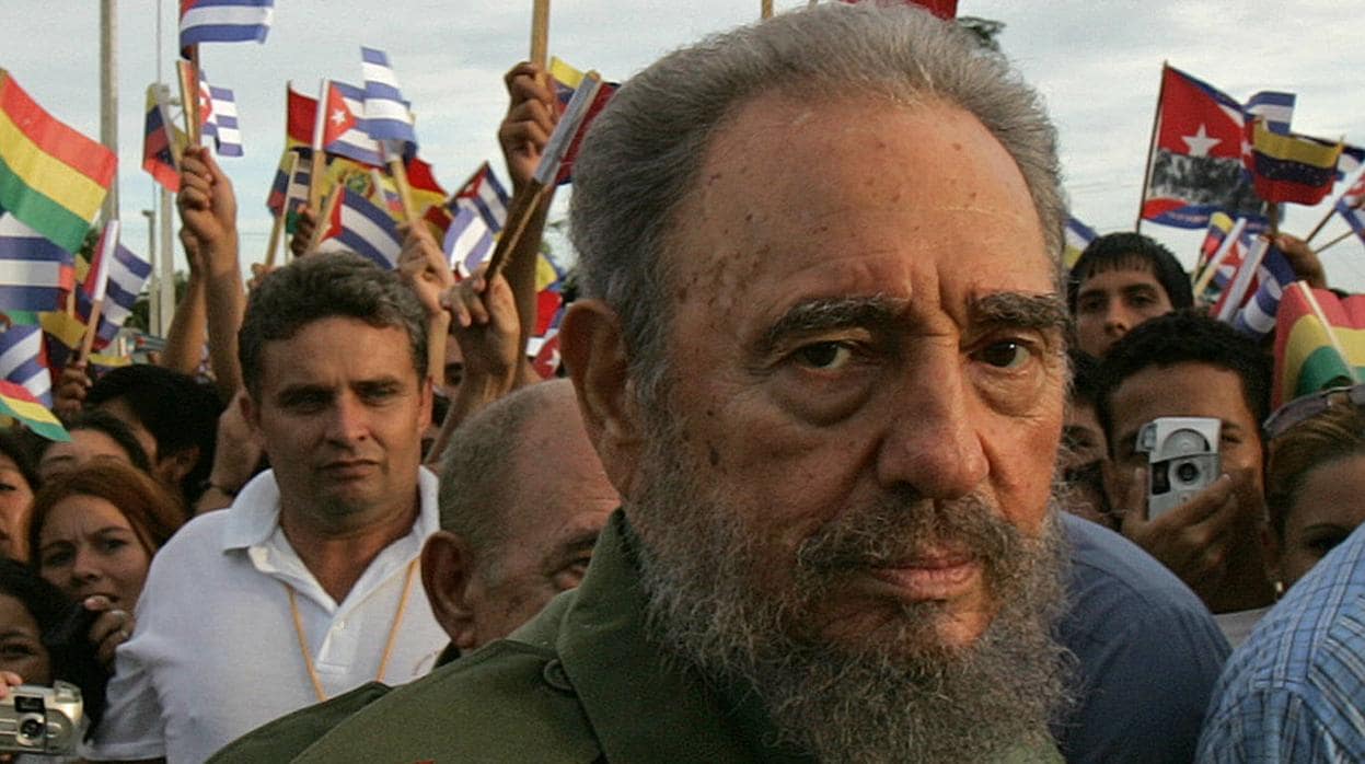 Fidel Castro, en una imagen de 2006, dos años antes de dejar el poder en manos de su hermano Raúl