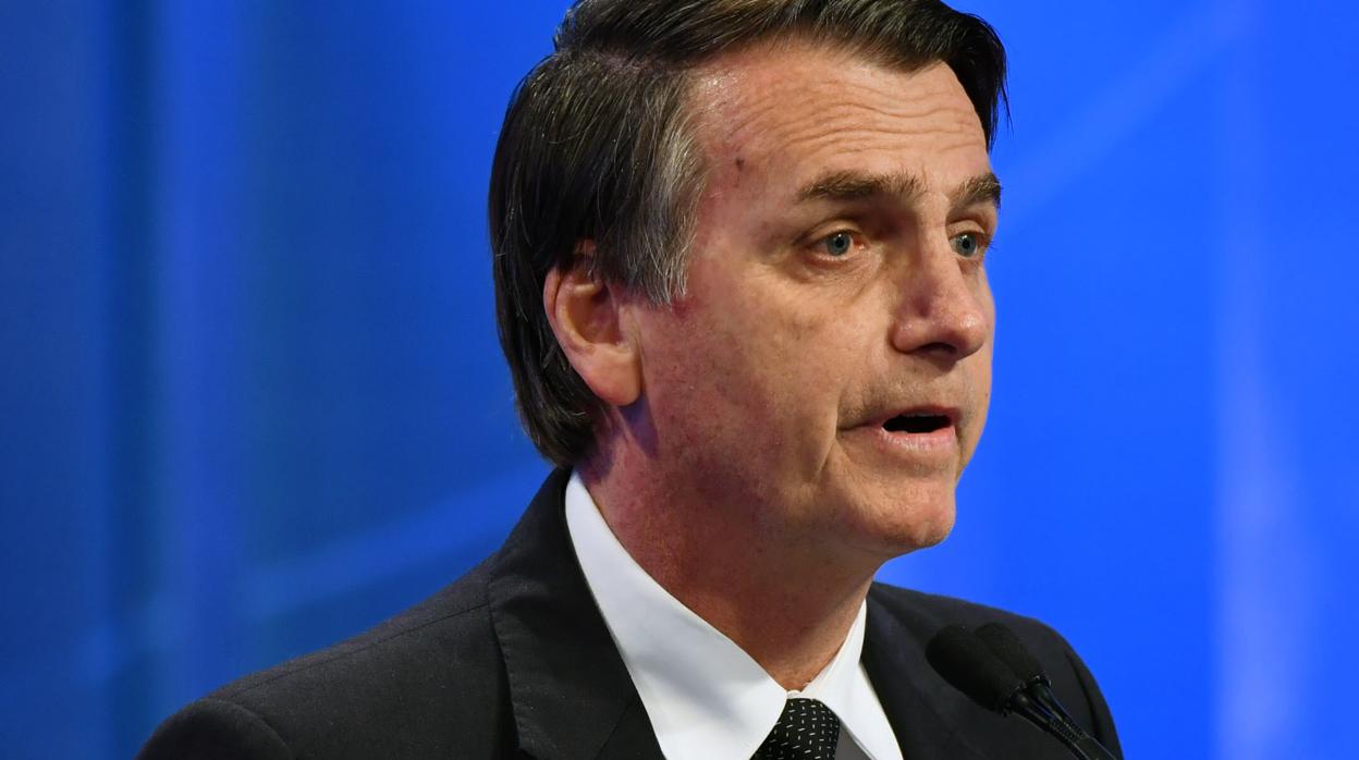 El candidato de extrema derecha a las presidenciales de Brasil, Jair Bolsonaro