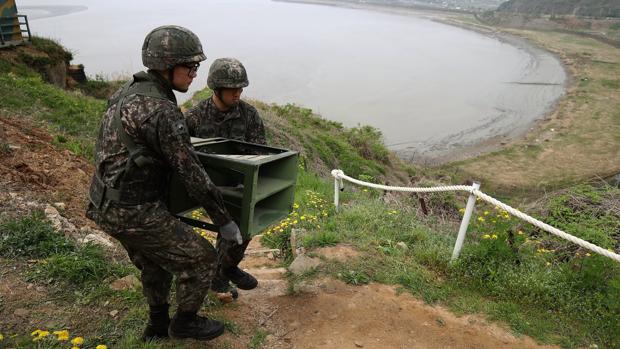 Las dos Coreas comienzan a desmantelar los puestos de guardia en la Zona Desmilitarizada entre ambos países