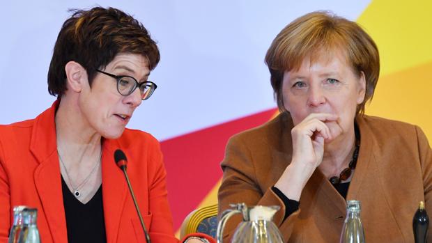 División en la CDU ante la elección del sucesor de Merkel