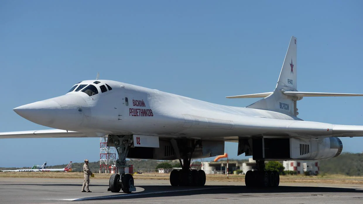 Uno de los aviones Tupolev Tu-160 de Rusia que llegaron a Caracas el pasado 10 de diciembre