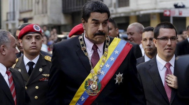 Las enfermeras venezolanas, contra el ministro de Salud: «Da juguetes a los niños, pero no antibióticos»