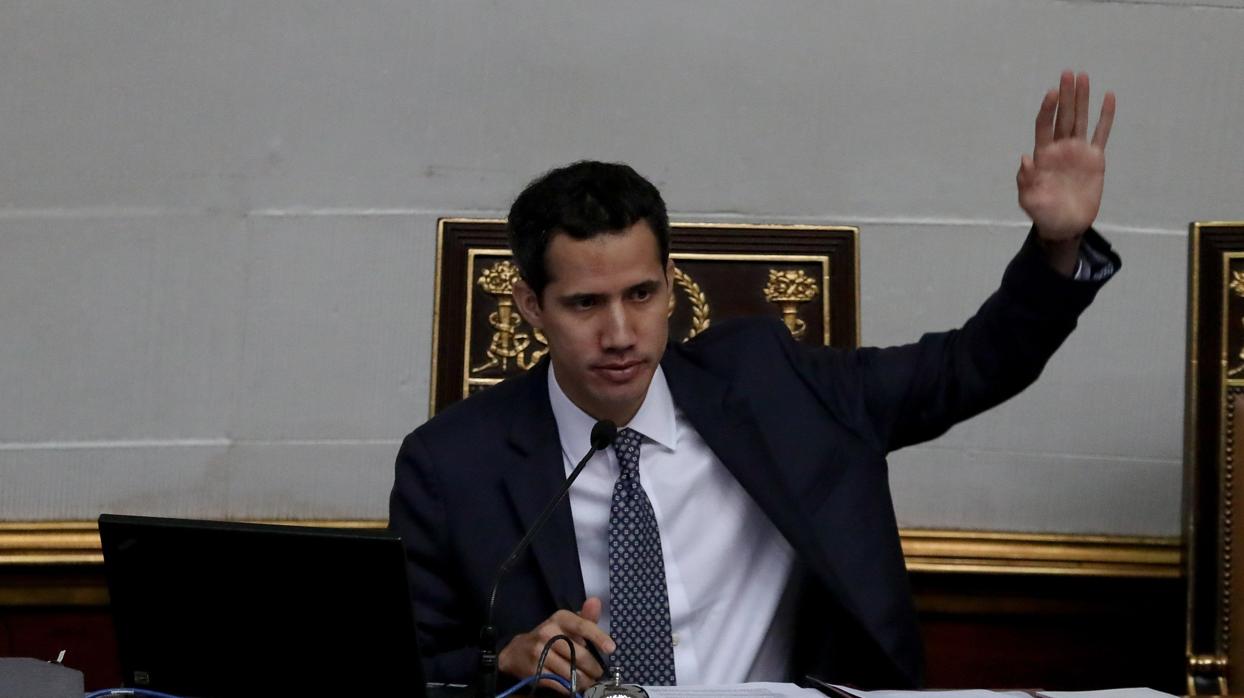 El presidente del Parlamento venezolano, Juan Guaidó, este martes en la sesión de la Asamblea Nacional