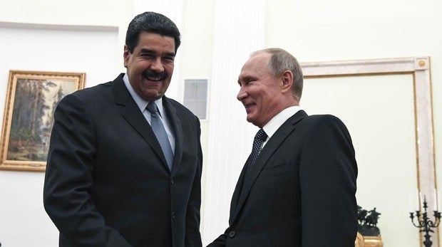 Mercenarios vinculados al Kremlin habrían llegado a Venezuela para proteger a Maduro