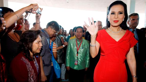 La princesa Ubolratana Mahidol de Tailandia durante su visita a la Expo Zaragoza 2008