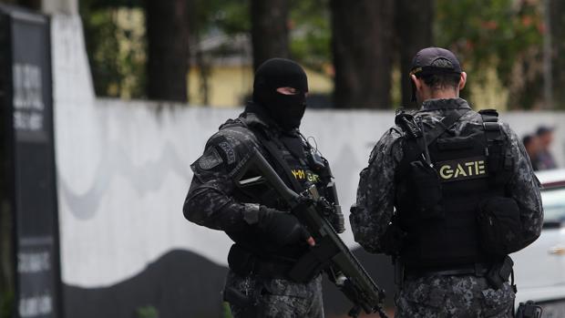 Al menos 10 muertos en un tiroteo en una escuela de Sao Paulo