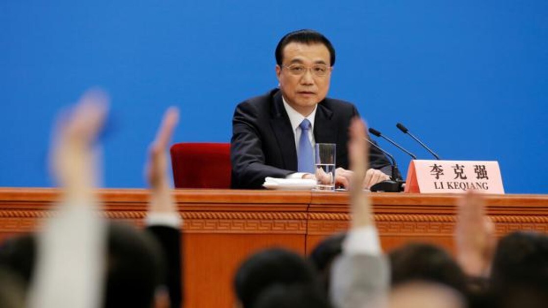 Li Keqiang, durante su conferencia de prensa