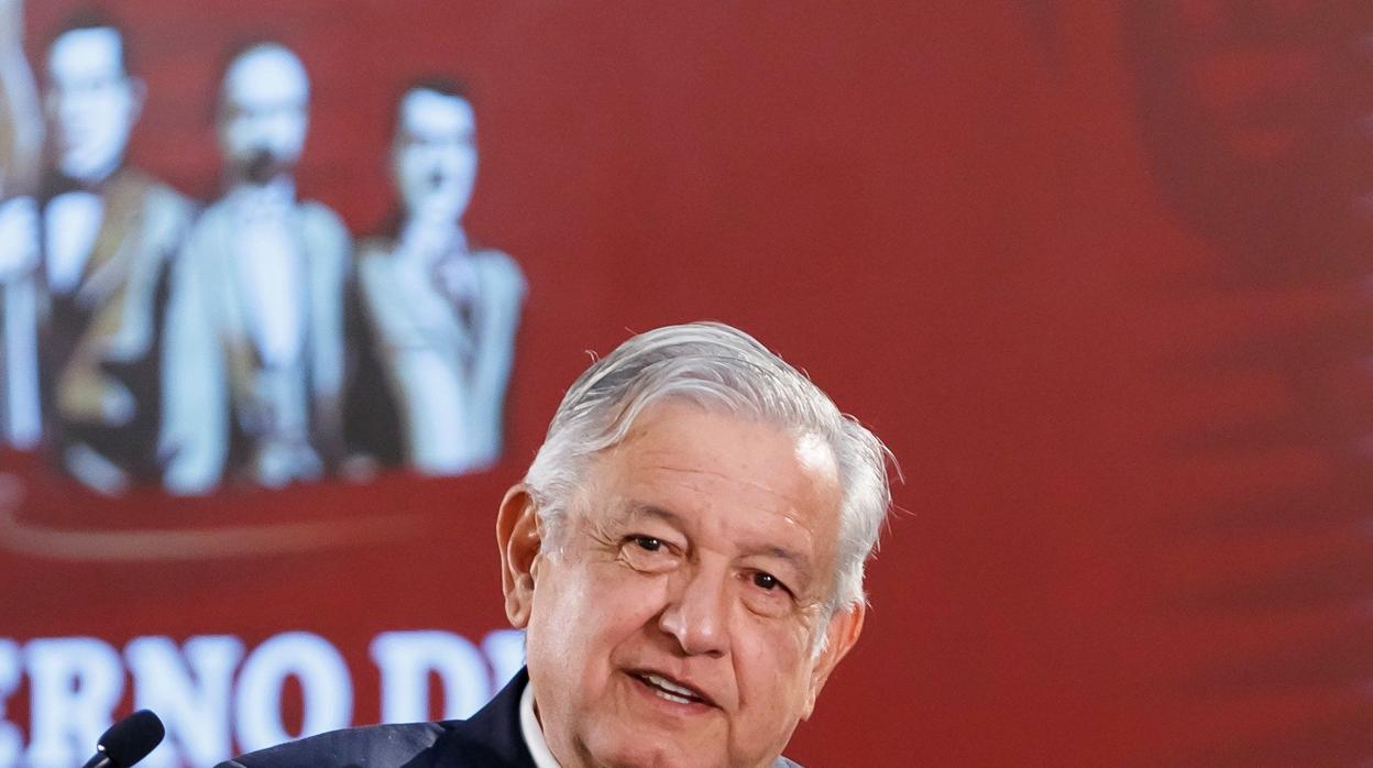 El presidente López Obrador, durante su habitual rueda de prensa diaria en el Palacio Nacional, en Ciudad de México
