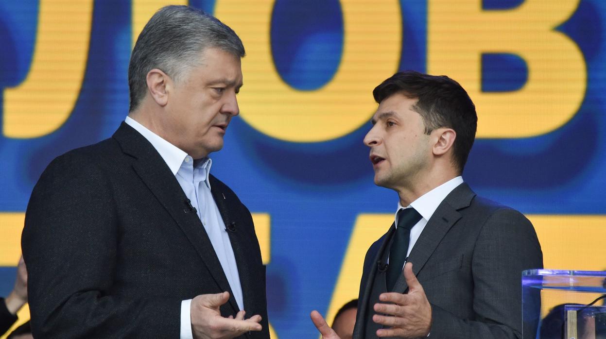 Debate celebrado hoy entre Poroshenko y Zelenski en el Estadio Olímpico de Kiev (Ucrania)