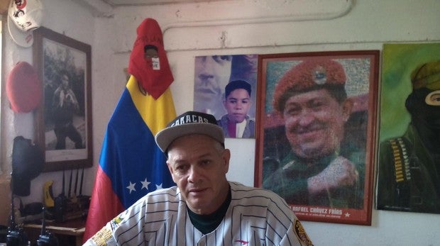 Paramilitar venezolano: «A nadie le importa de dónde sacamos las armas. Las tenemos y están listas»