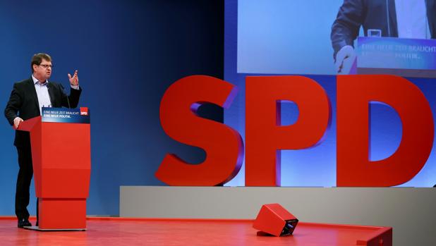 Die Linke propone a SPD una fusión para frenar la sangría de votos de los socialdemócratas alemanes