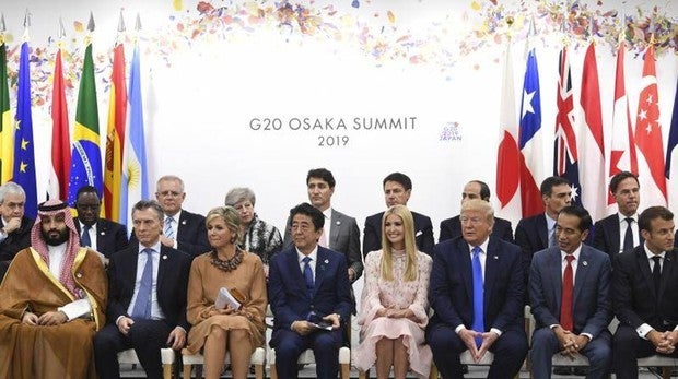 Ivanka Trump se cuela en una conversación entre líderes en el G-20