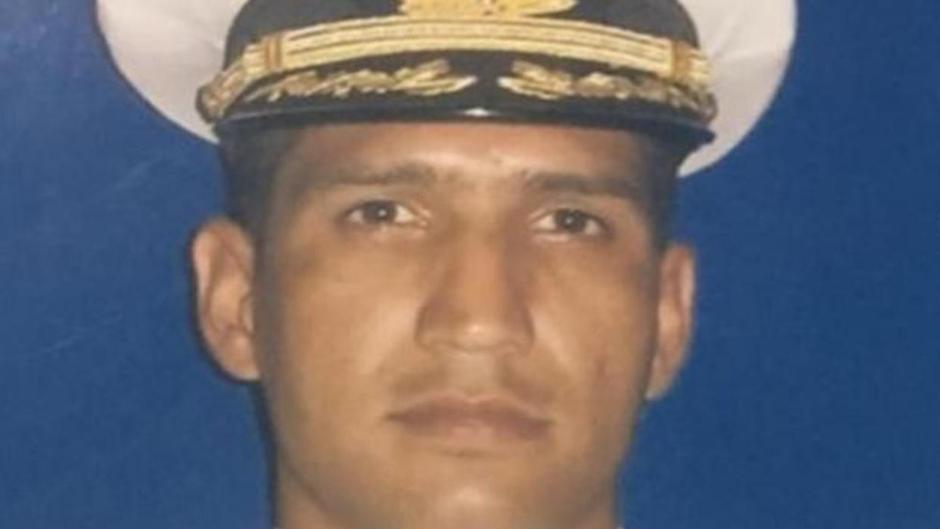 Maduro impide a la familia del capitán Acosta reconocer su cadáver