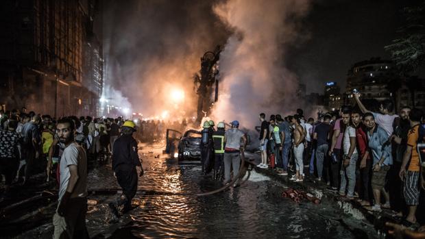 Al menos 19 muertos en una explosión frente a un hospital de El Cairo