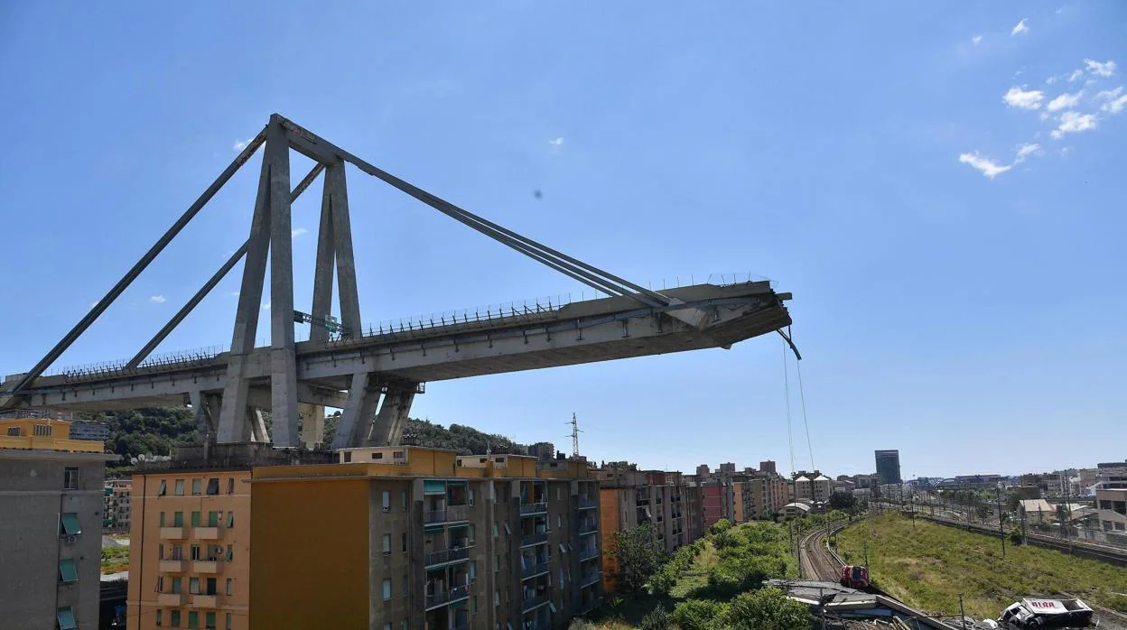 Así quedó el puente Morandi de Génova tras el derrumbe el 14 de agosto de 2018