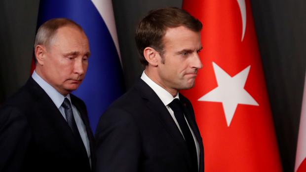 Macron con Putin, charletas y dieta mediterránea cuando los sondeos están por los suelos