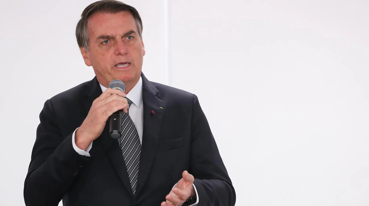 Jair Bolsonaro interviene en un acto con motivo del Día del Soldado en Brasilia