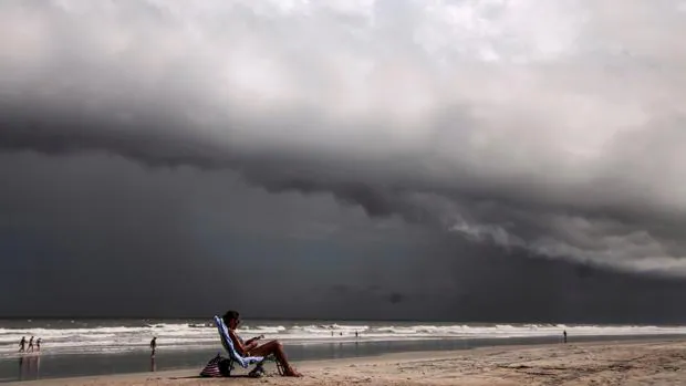 Carolina del Sur ordena la evacuación de zonas costeras por el huracán Dorian