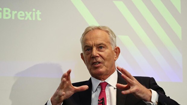 Jeremy Corbyn insiste en ir a elecciones pese al consejo de Tony Blair de «no caer en la trampa de Johnson»