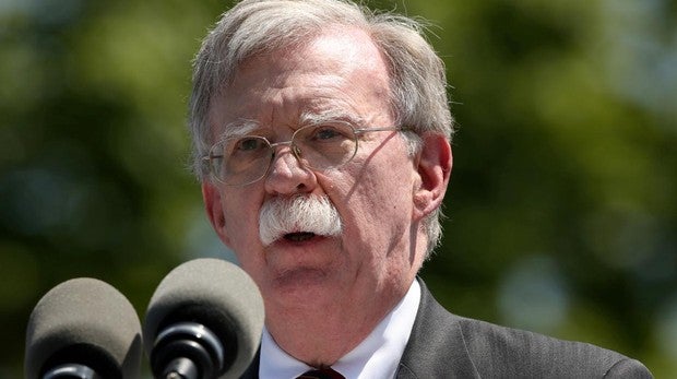 Trump dice que Bolton «se pasó de la raya» con Venezuela