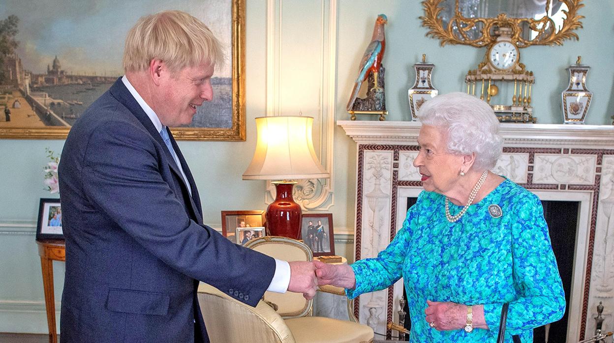 Boris Johnson en el Palacio de Buckingham