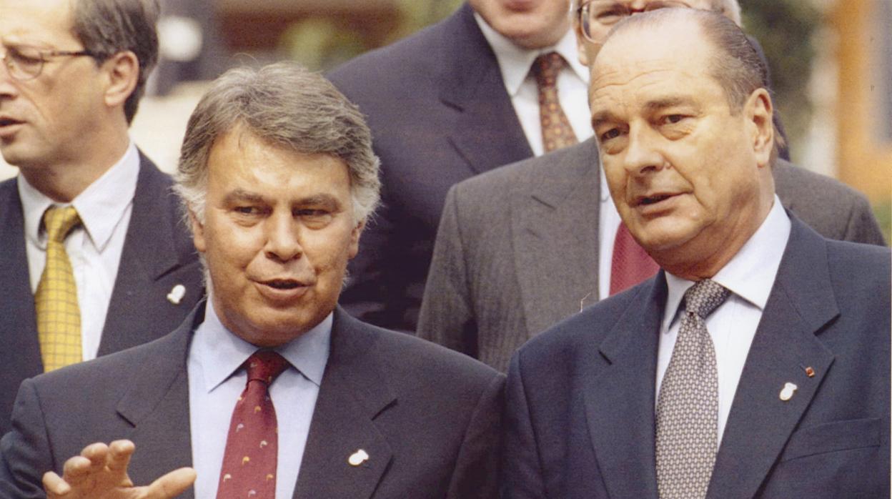 Felipe González y Jacques Chirac, durante una cumbre de la UE