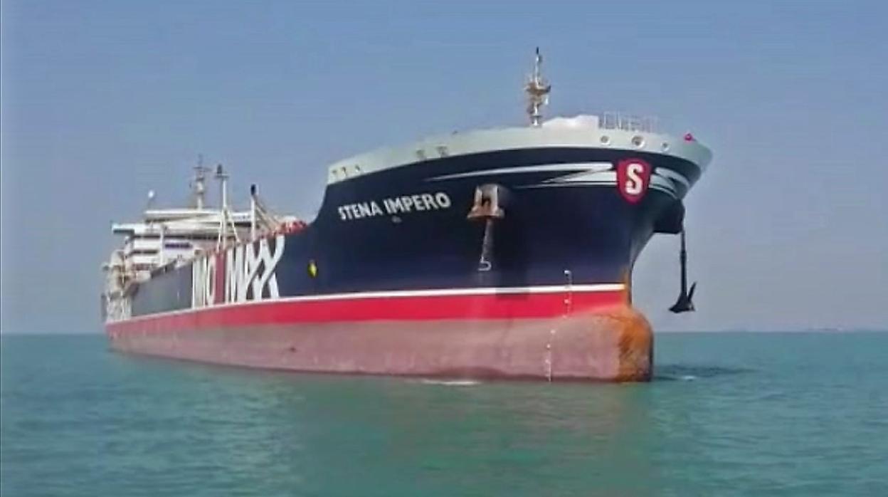 El buque cisterna «Stena Impero» tras ser liberado hoy