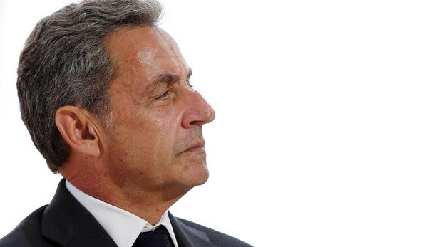 El expresidente francés Nicolás Sarkozy será juzgado por financiación ilegal de su partido