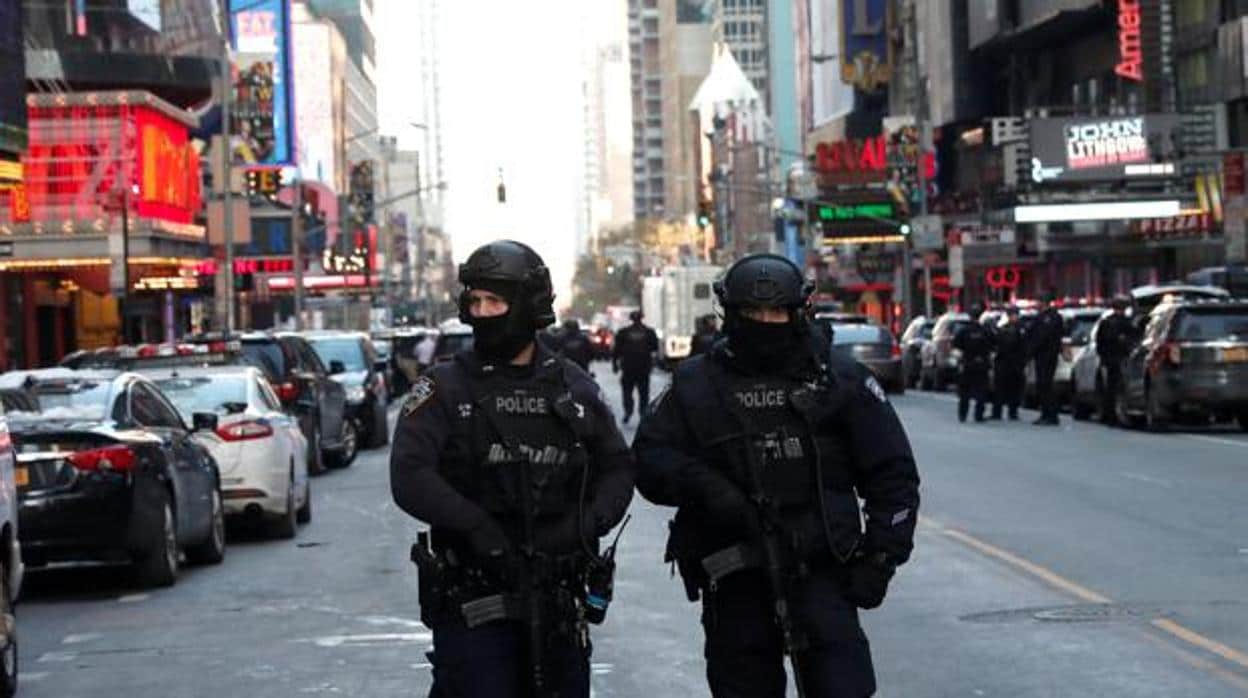 Imagen de archivo de dos policías en Nueva York