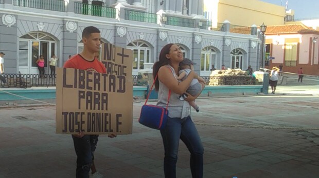 Detienen a la familia del disidente cubano José Daniel Ferrer, incomunicado desde hace 22 días
