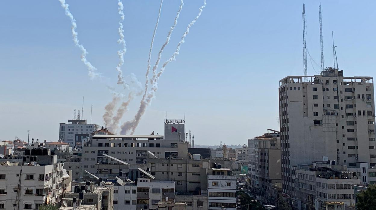 Lanzamiento de cohetes desde Gaza