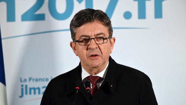 El líder izquierdista francés Mélenchon, condenado a una pena suspendida de tres meses de cárcel