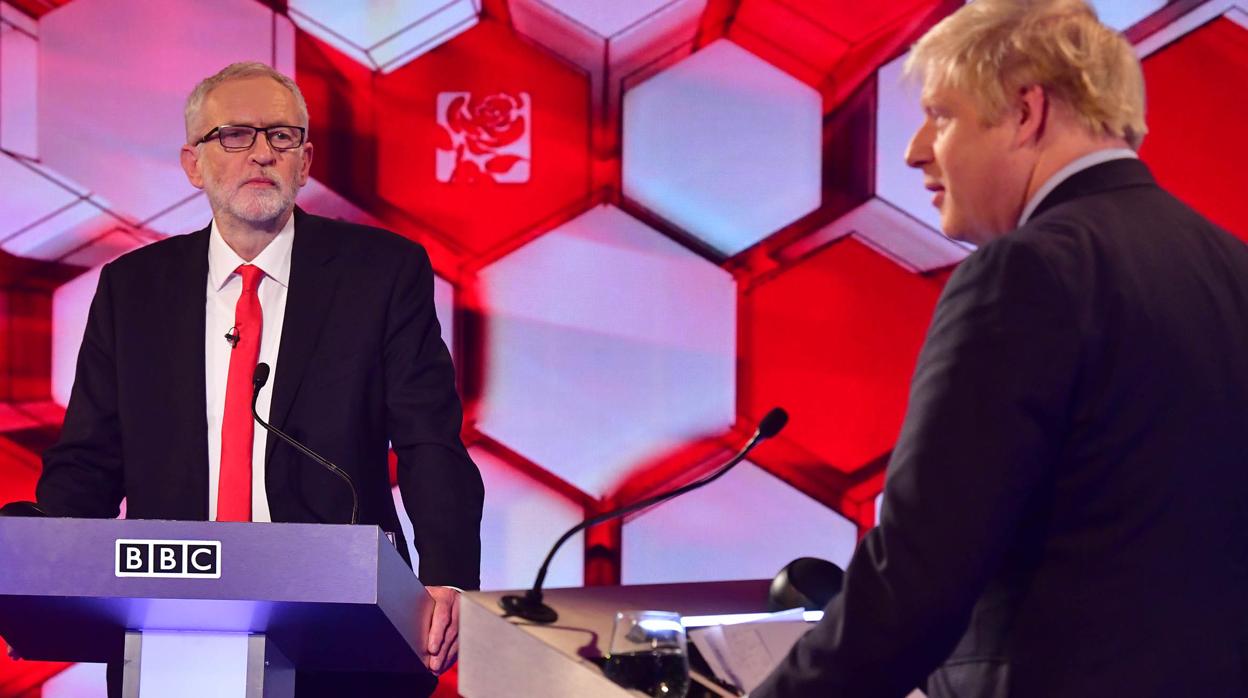 Guía de la noche electoral en el Reino Unido: a las once, la encuesta decisiva