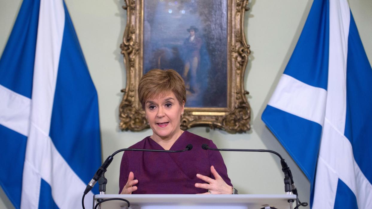 Nicola Sturgeon pide un nuevo referéndum de independencia en la Bute House, en Edimburgo