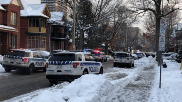 Al menos un muerto y tres heridos de gravedad en un tiroteo en el centro de Ottawa