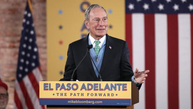 Trump y Bloomberg bajan al barro: «pequeño», «mentiroso», «obeso»…