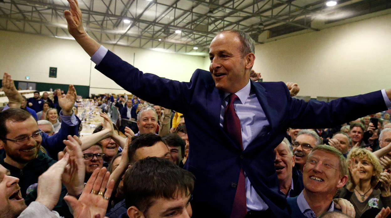 El Fianna Fáil gana las elecciones, pero Sinn Féin ya busca socios de gobierno