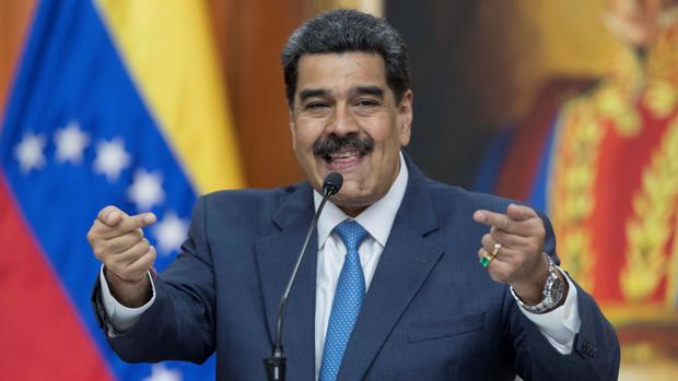 Maduro avala que el Parlamento de Guaidó nombre a la autoridad electoral