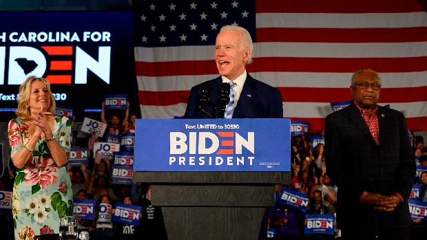 Biden resucita su campaña con una victoria arrolladora en Carolina del Sur