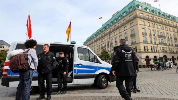 La violencia se abre paso en el día a día de la política alemana