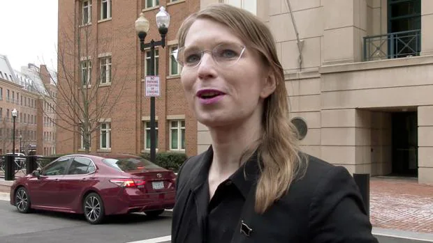Liberan a Chelsea Manning tras su intento de suicidio