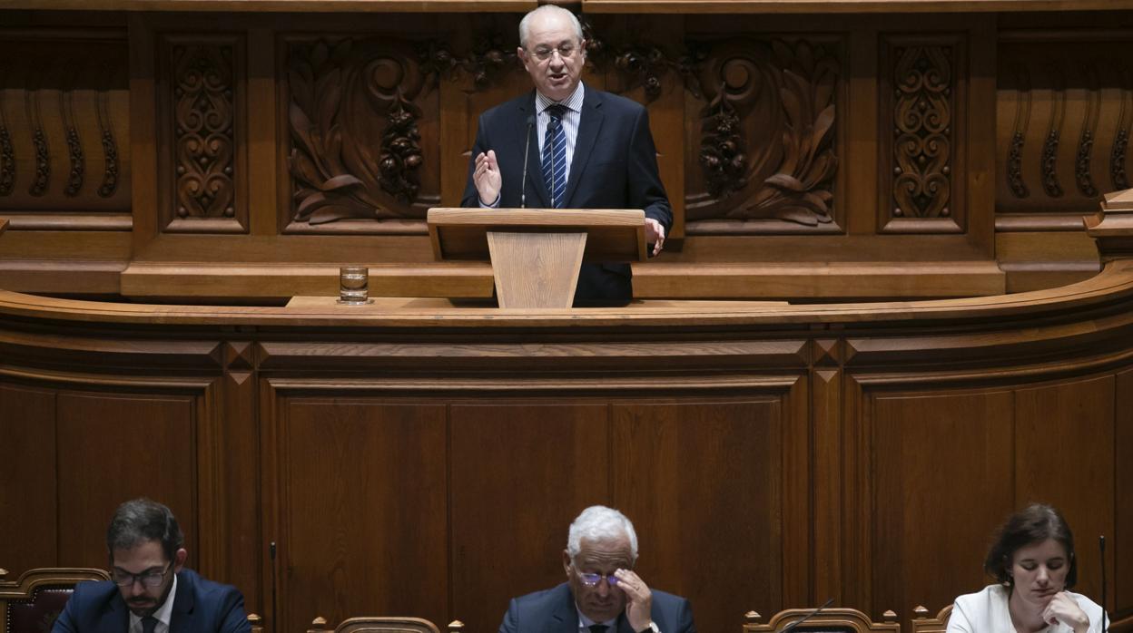 Rui Rio en el Parlamento portugués