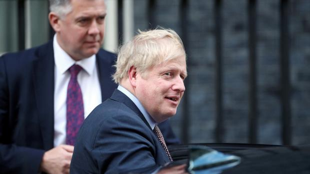 Boris Johnson, en la UCI por coronavirus